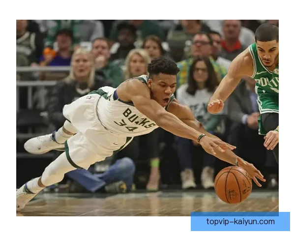 埃因霍温战术解析：高位逼抢与快速转换持续提升进攻效率